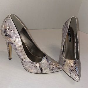 Michael Antonio snake print
